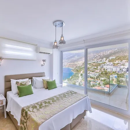 Kalkan Kisla Da Deniz E Yakin Tatil Villasi וילה קס