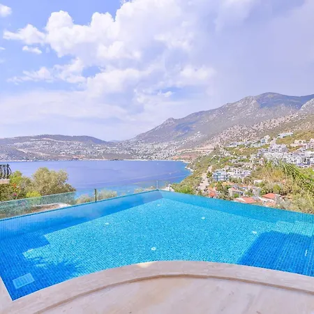 Villa Kalkan Kisla Da Deniz E Yakin Tatil Villasi Kaş